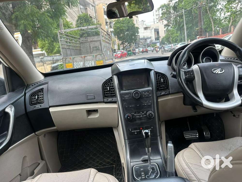 Mahindra Xuv500 At W10 Fwd, 2016, Diesel