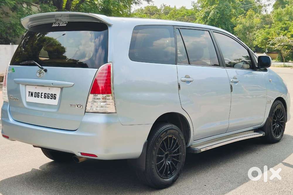 Toyota Innova 2.5 V 7 Str, 2011, Diesel