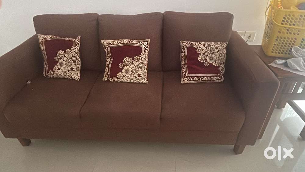 Moving out sale