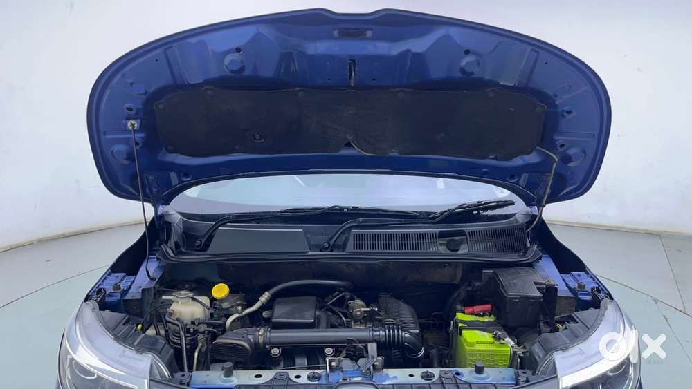 Renault Triber Rxz, 2020, Petrol