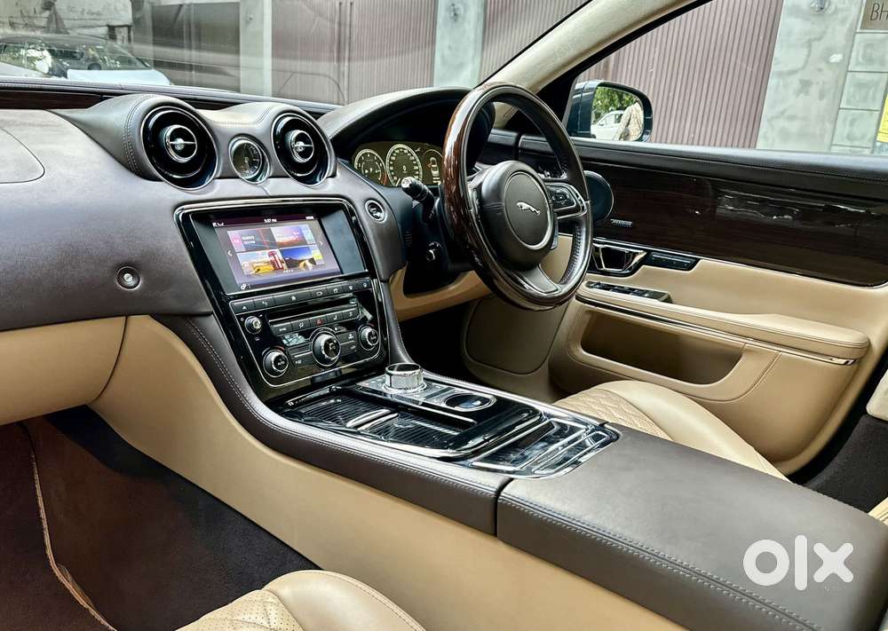 Jaguar Xj 2.0l Portfolio, 2017, Petrol