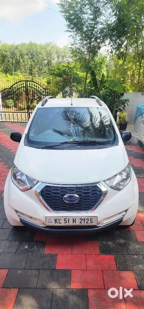 Datsun Redigo 2016