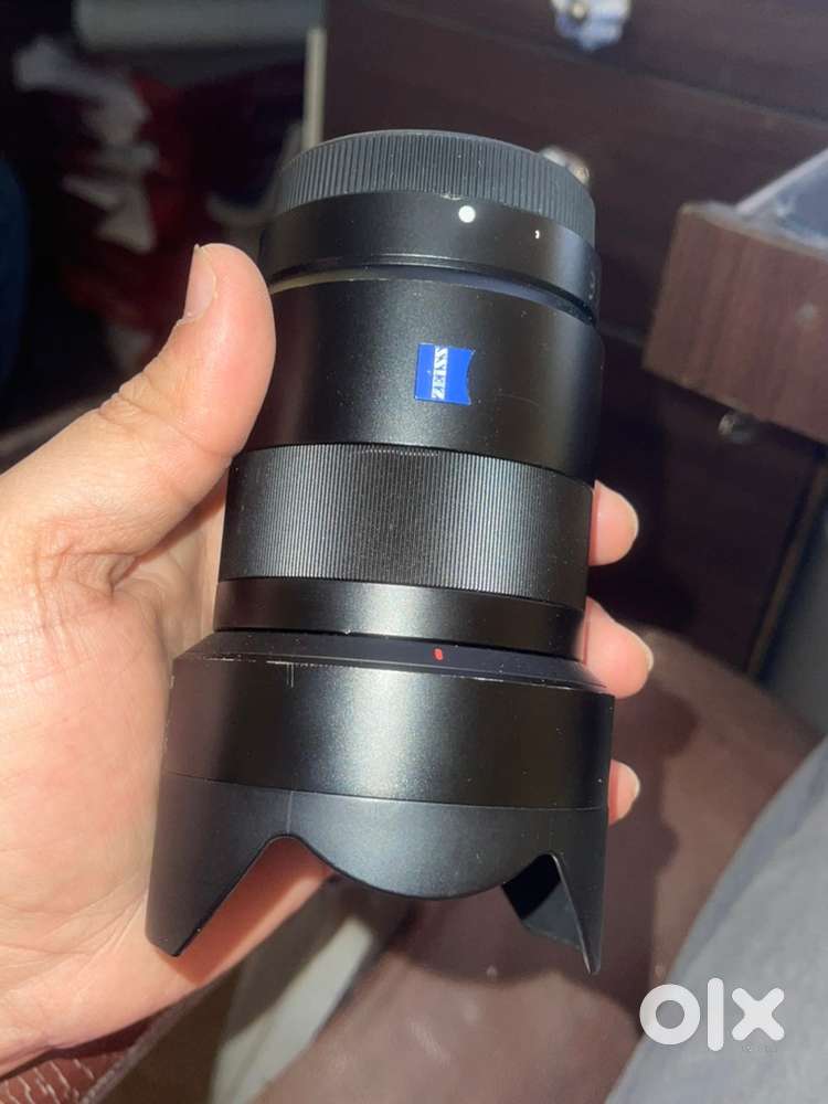 sony zeiss 55mm F1.8 lens