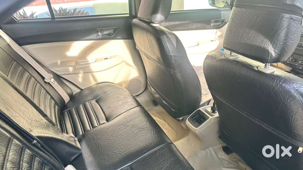 Maruti Suzuki Dzire 2018 Amt Vxi With Alloy Wheels