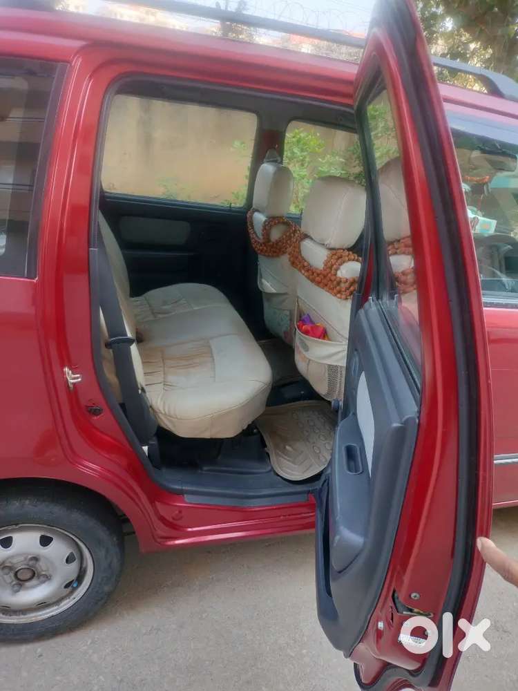 Single Hand Driven Car Of Defence Officer