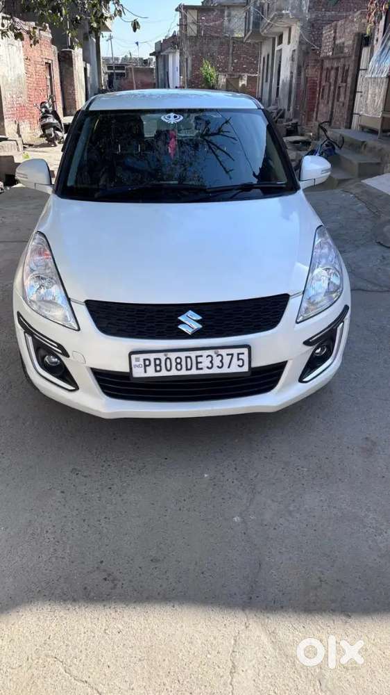 Maruti Suzuki Swift 2015 Diesel 81500 Km Driven