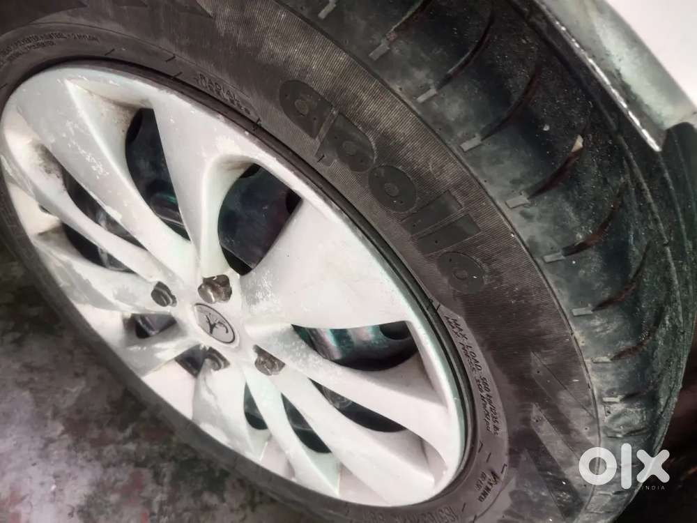 Honda Mobilio Diesel 2016 Model Tyre 95% Condition Better