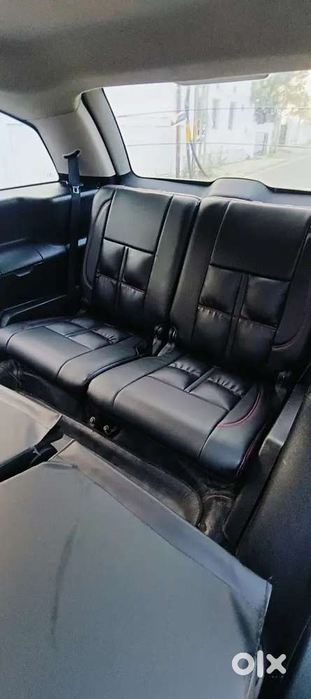 Tata Hexa 1st Owner 7 Seats