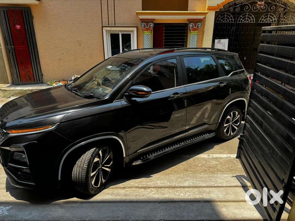 Mg Hector Plus 2023 Petrol Well Maintained