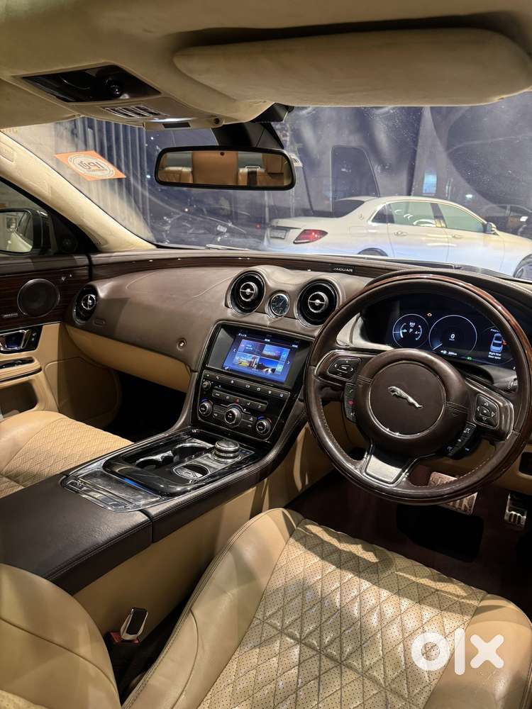 Jaguar Xj 2.0l Portfolio, 2019, Petrol