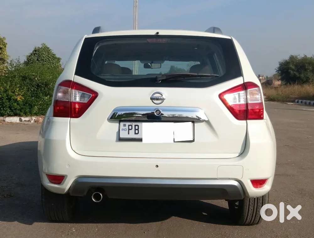 Nissan Terrano 2015 Diesel 70000 Km Driven