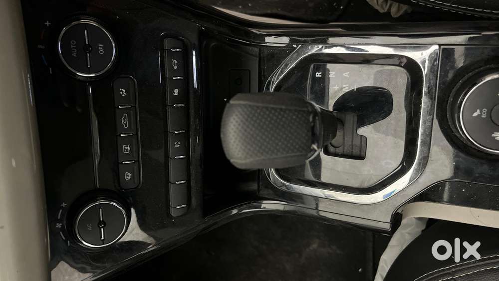 Tata Nexon 1.2 Revotron Xza Plus, 2021, Petrol
