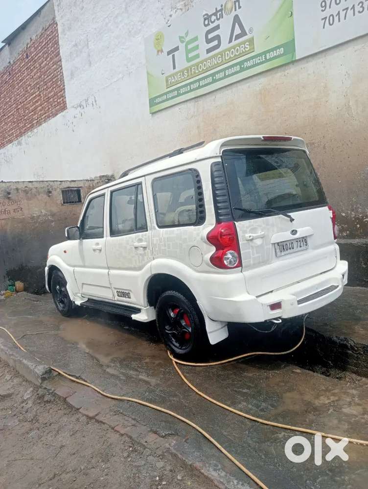 Mahindra Scorpio Classic 2014