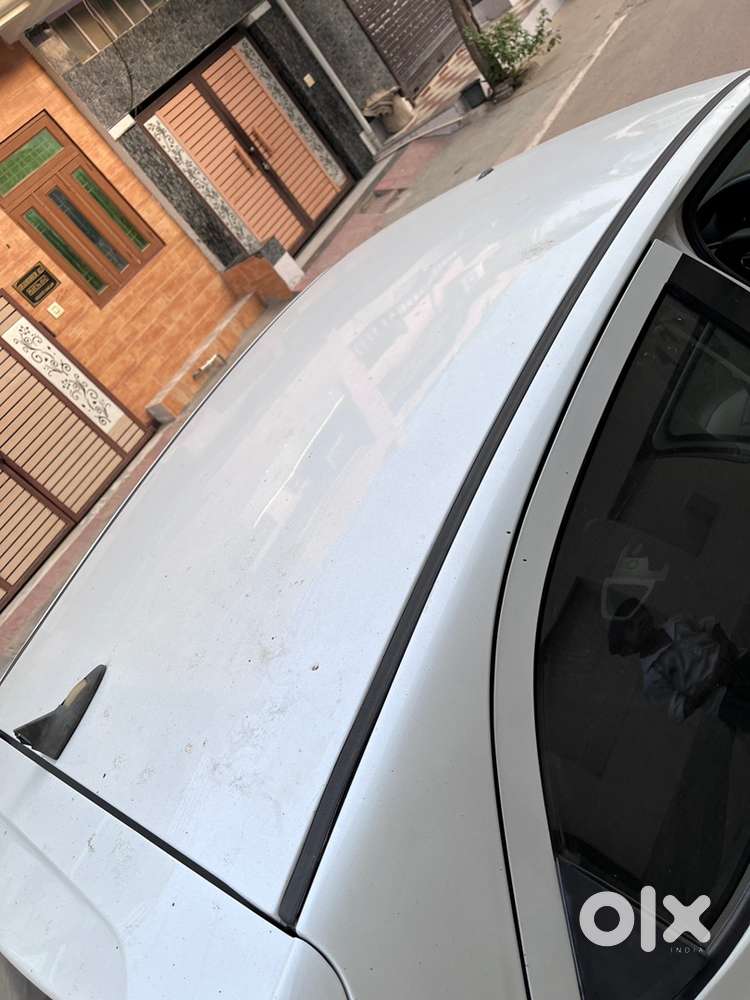 Tata Tiago Petrol 2016