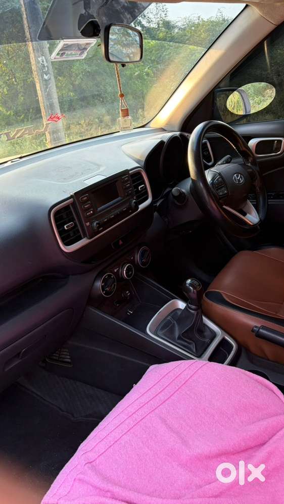 Hyundai Venue 2020 Petrol Good Condition