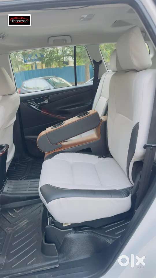 Toyota Innova Crysta [ ] 2.4 Gx At 7 Str, 2021, Diesel