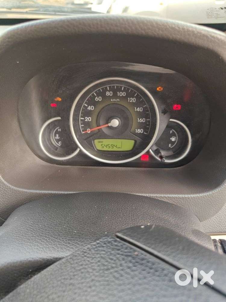Hyundai Eon Magna +, 2015, Petrol