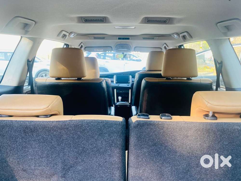 Toyota Innova Crysta 2.8z Automatic, 2021, Diesel