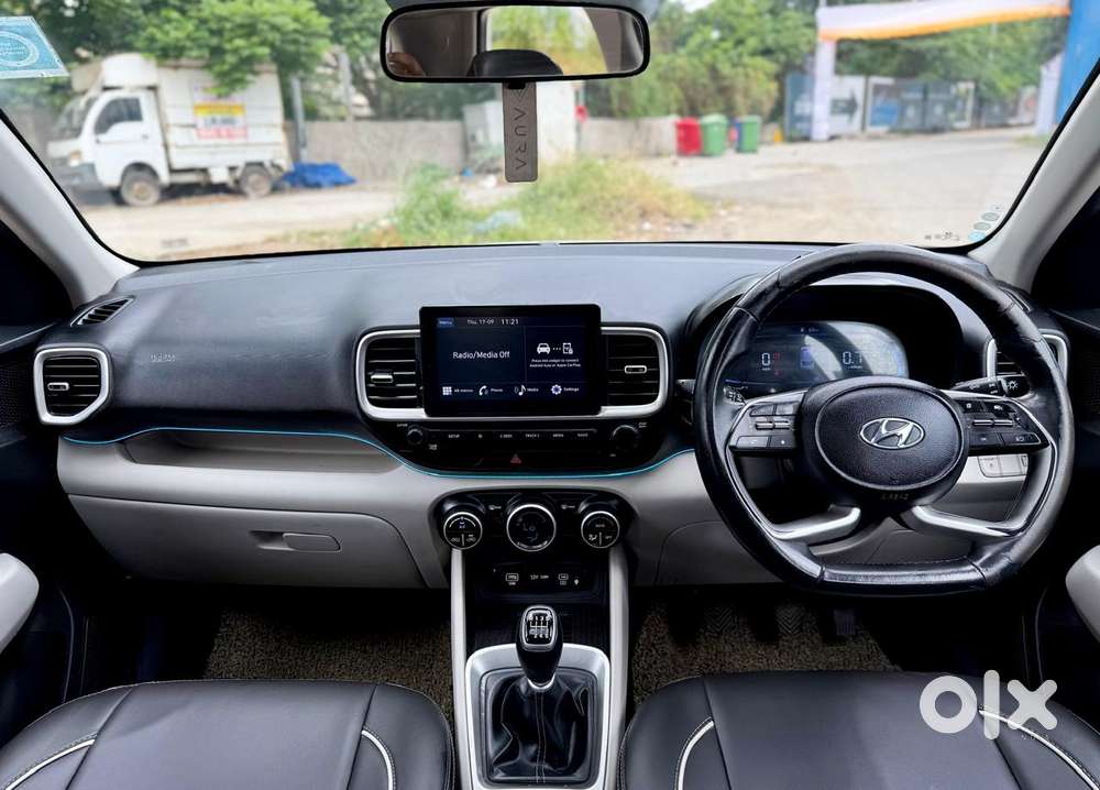 Hyundai Venue Sx Mt, 2024, Diesel