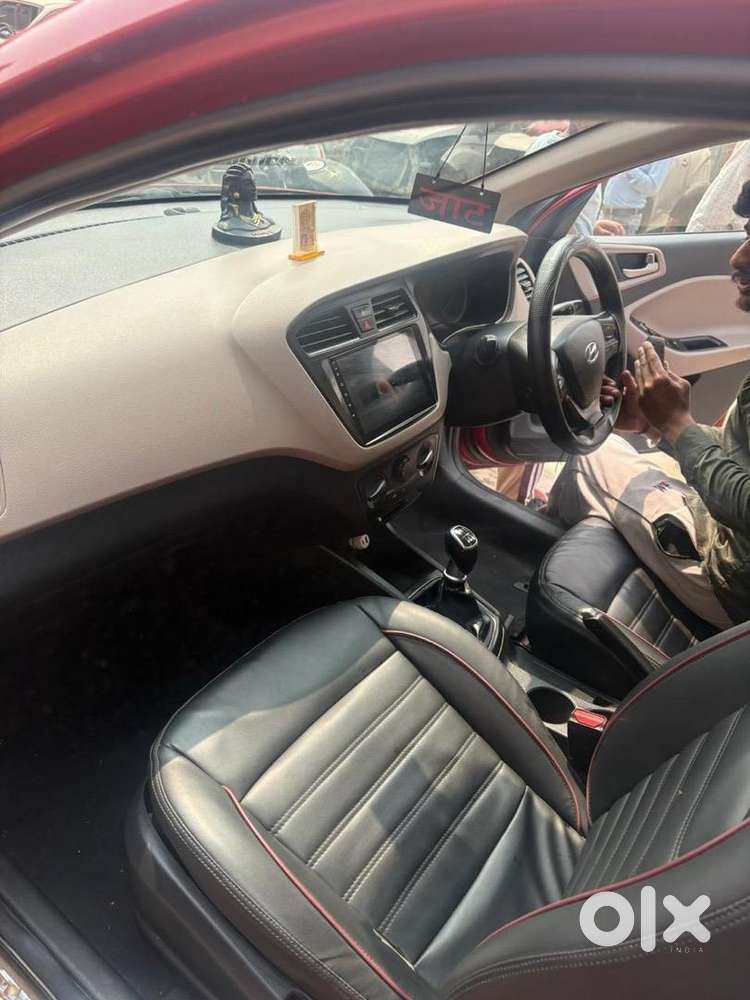 Hyundai I20 2015 Diesel 72000 Km Driven