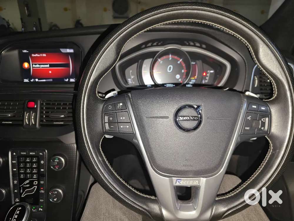 Volvo V40 2018 Diesel 50100 Km Driven