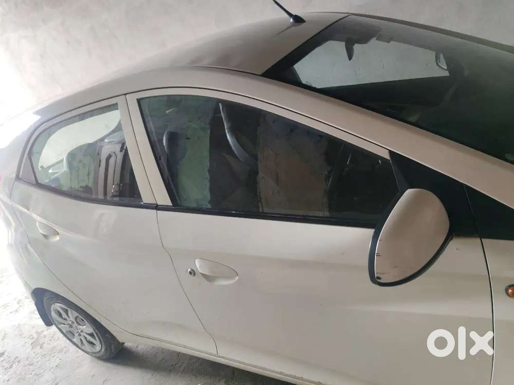 Hyundai Eon Sportz 2017