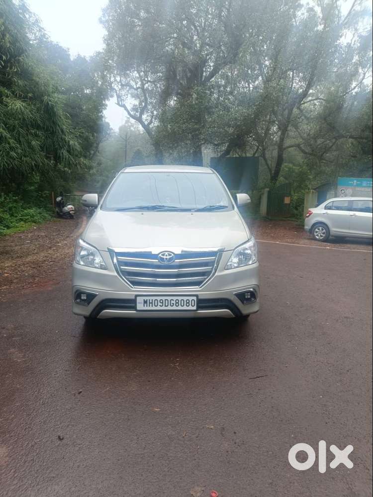 Toyota Innova Diesel 2014