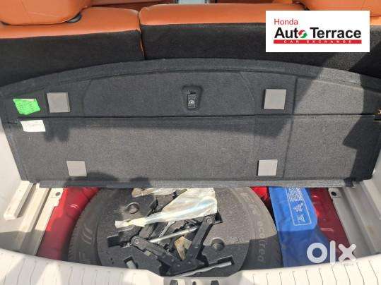 Mahindra Xuv300 W8 Option Diesel, 2022, Diesel