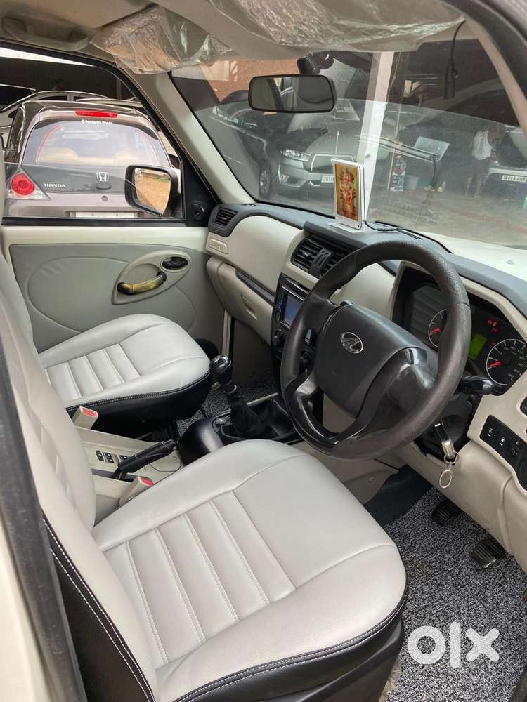 Mahindra Scorpio S4, 2017, Diesel