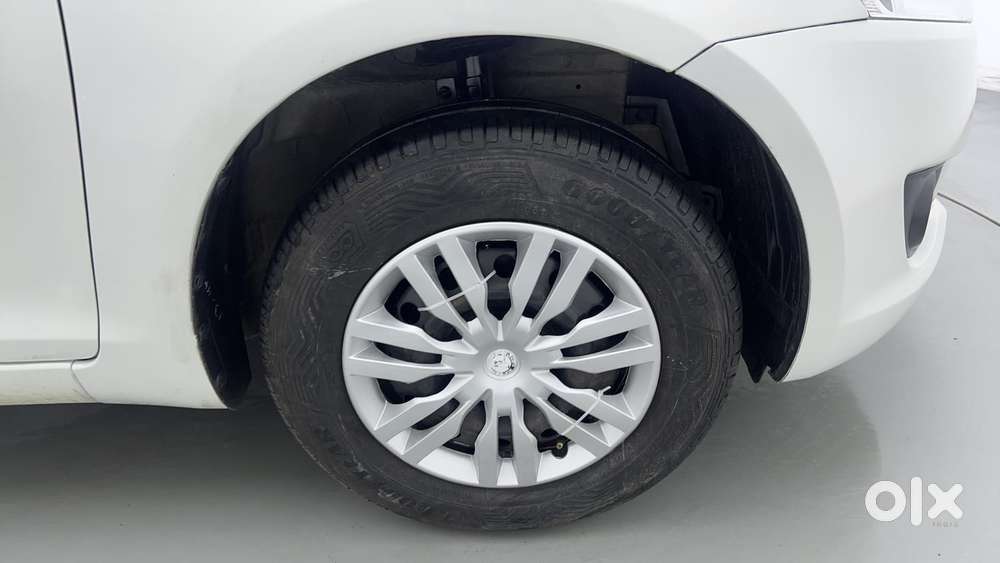 Maruti Suzuki Swift Vvt Vxi, 2013, Petrol