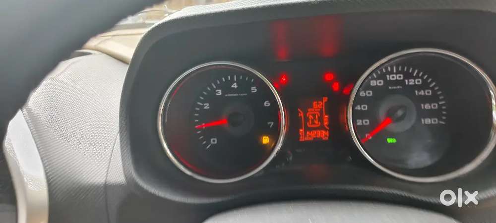 Mahindra Tuv 300 2016 Diesel 140000 Km Driven,very Good Condition.65