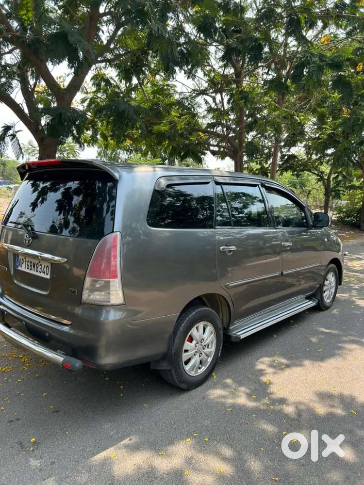 Toyota Innova Vx 2009 Diesel 2nd Owner