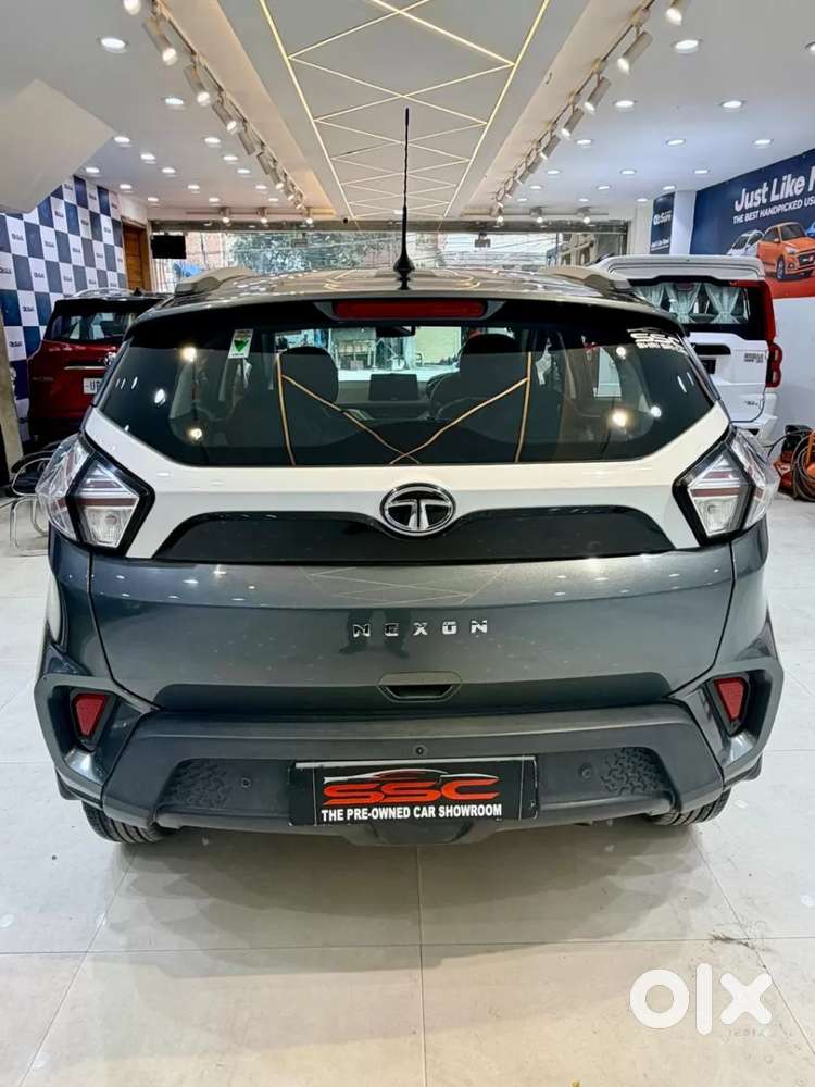 Tata Nexon 1.2 Revotron Xma, 2023, Petrol