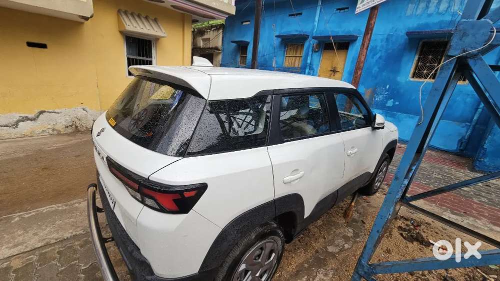 Maruti Suzuki Brezza 2024 Petrol 13500 Km Driven