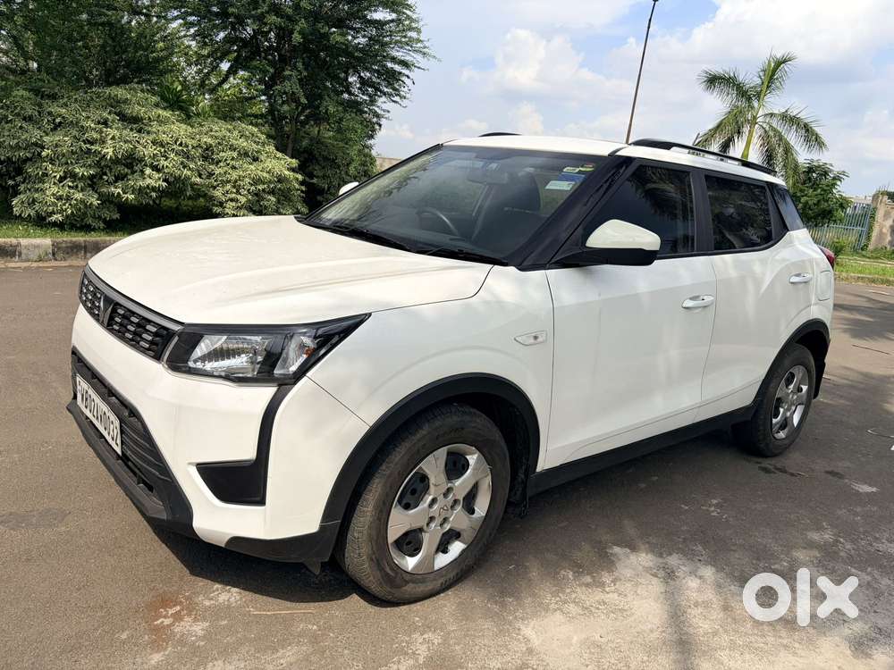 Mahindra Xuv300 W6, 2024, Petrol