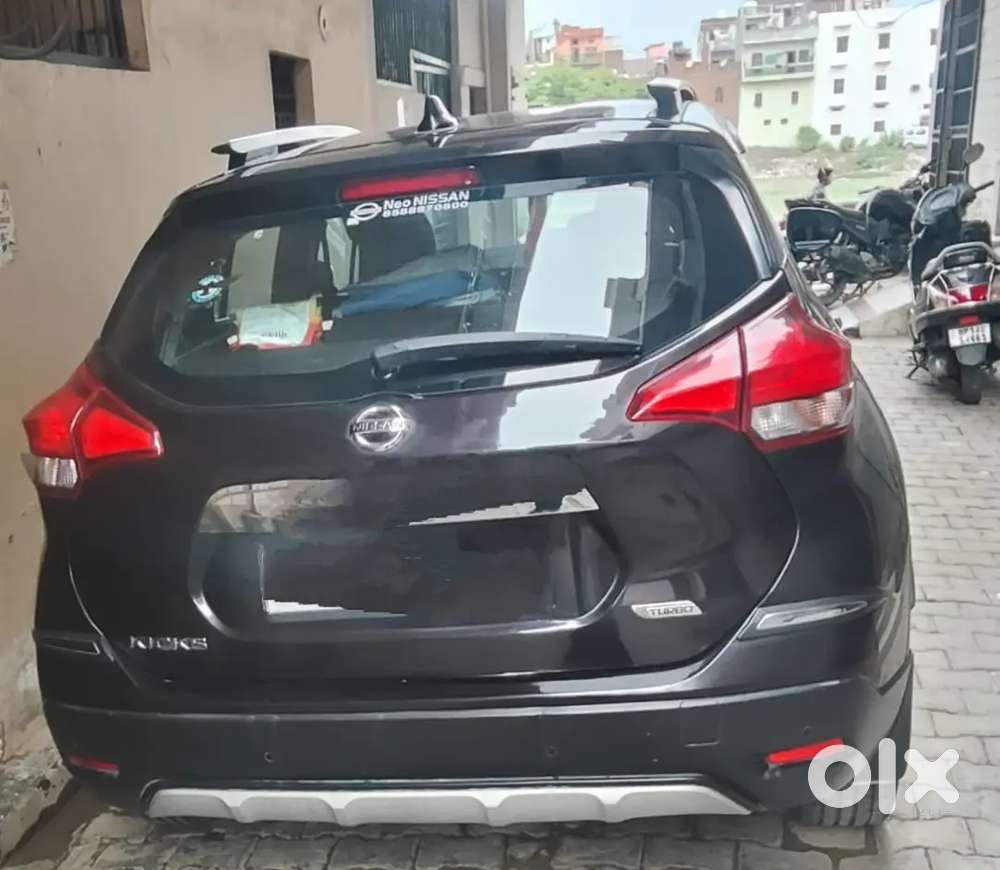Nissan Kicks 1.3 Turbo Premium  June 2020  1st Owner  74,000 Km  ₹