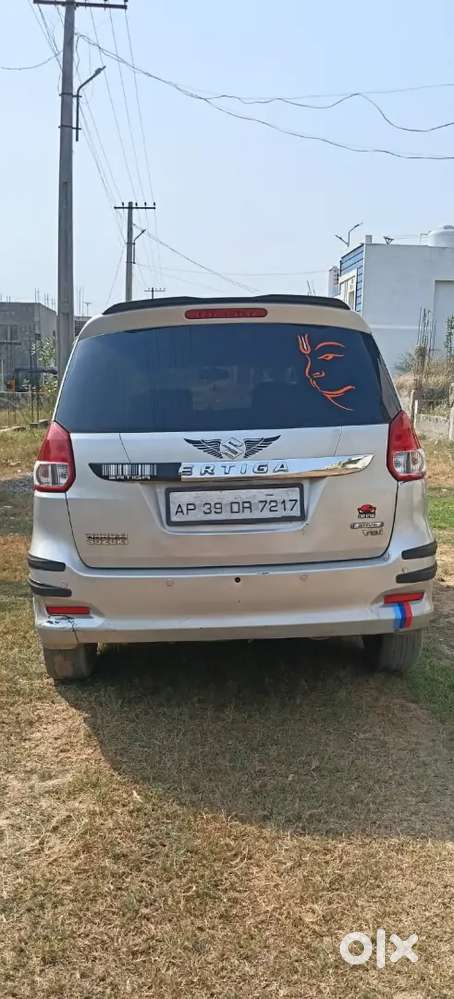 Maruti Suzuki Ertiga 2016 Diesel 100000 Km Driven