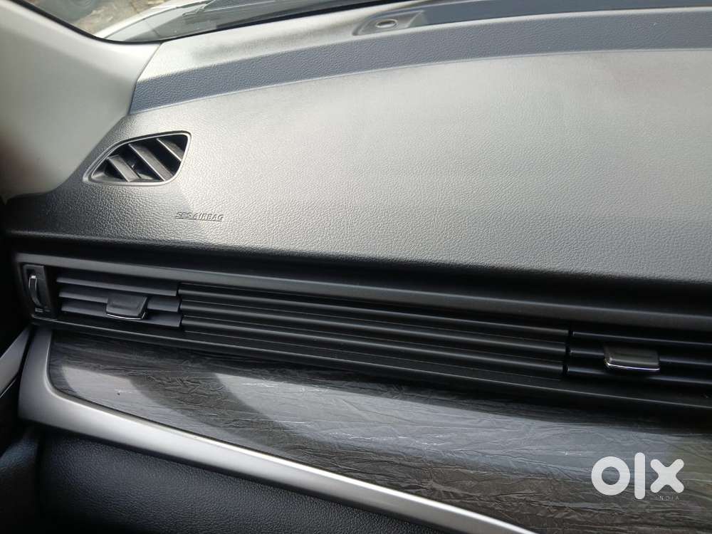 Maruti Suzuki Xl6 1.5 Alpha Mt, 2021, Petrol