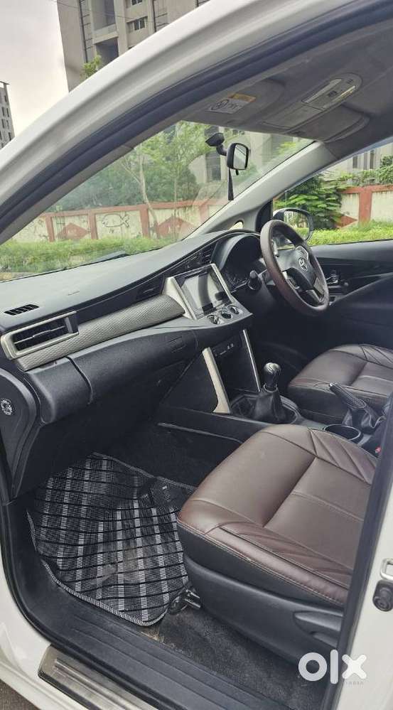 Toyota Innova Crysta 2.4 G Mt 8s, 2019, Diesel