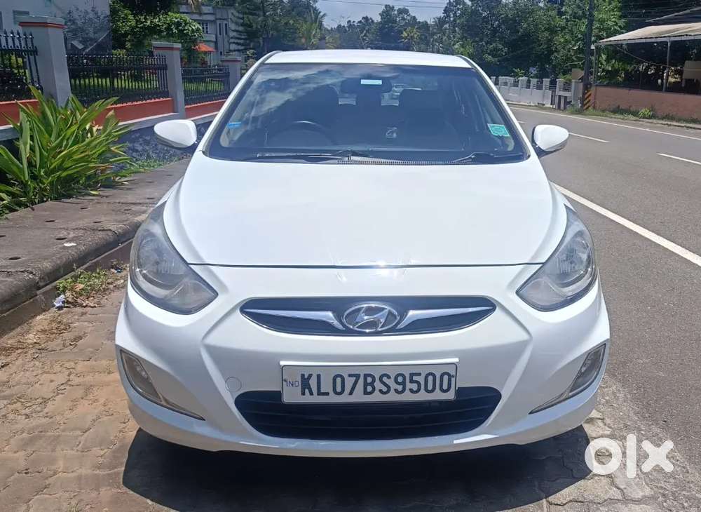 Hyundai Verna Diesel 2011 1.6 Automatic New Tax Company Service Fulop