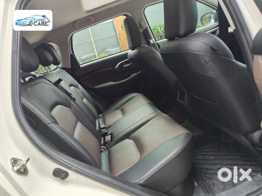 Toyota Urban Cruiser Hyryder 1.5 V Hybrid, 2024, Petrol