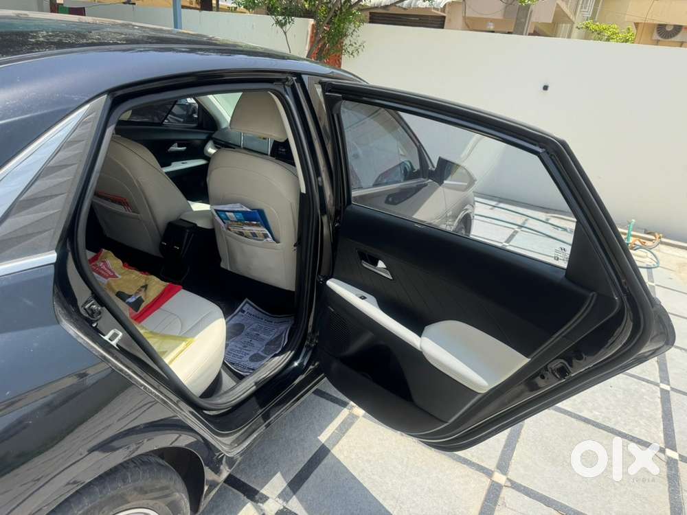 Hyundai Verna 2023 Petrol Car