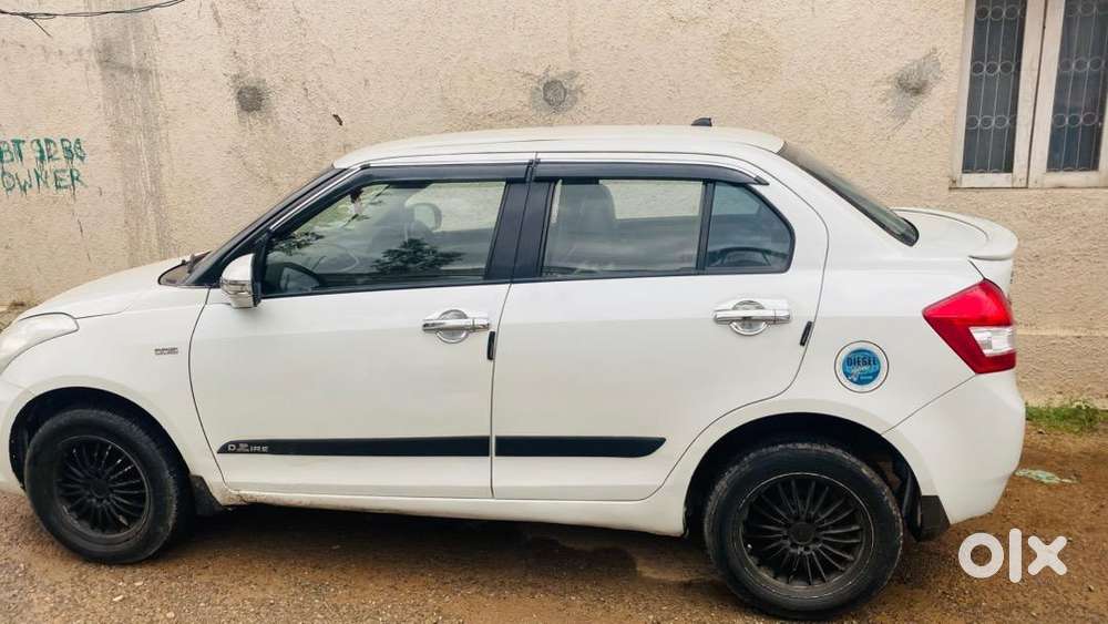 Maruti Suzuki Swift Dzire 2013