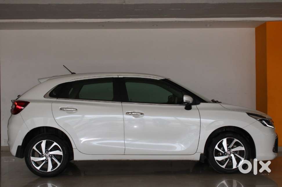 Toyota Glanza 1.2 V Amt, 2024, Petrol