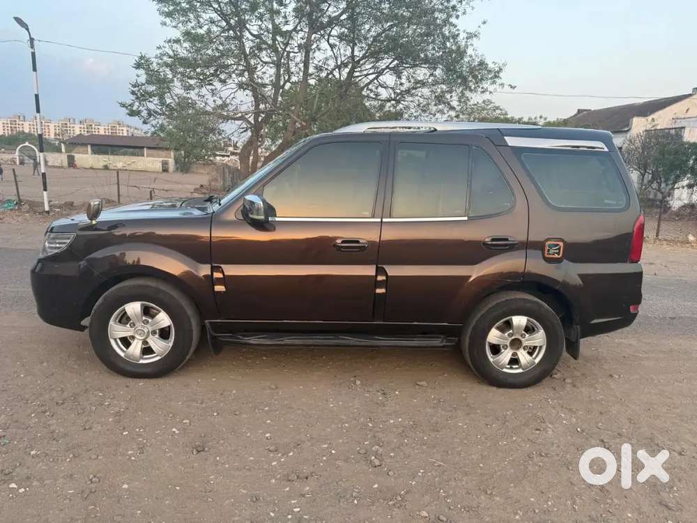 Tata Safari Storme 2013 Diesel 135000 Km Driven
