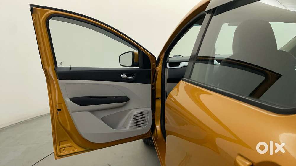Renault Triber Rxz Easy-r Amt, 2020, Petrol