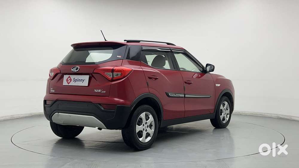 Mahindra Xuv300 1.2 W6 Amt Petrol, 2021, Petrol