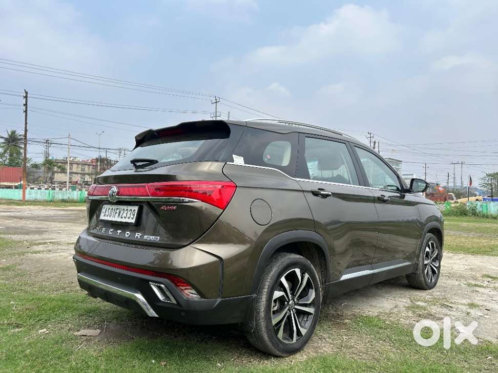 Mg Hector Plus Savvy Pro 1.5 Turbo Petrol Cvt 7 Str, 2024, Petrol