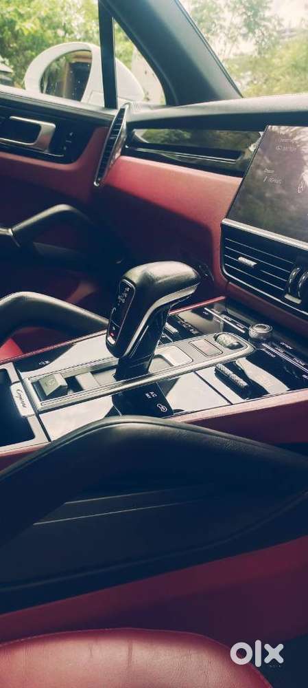 Porsche Cayenne E-hybrid, 2019, Petrol