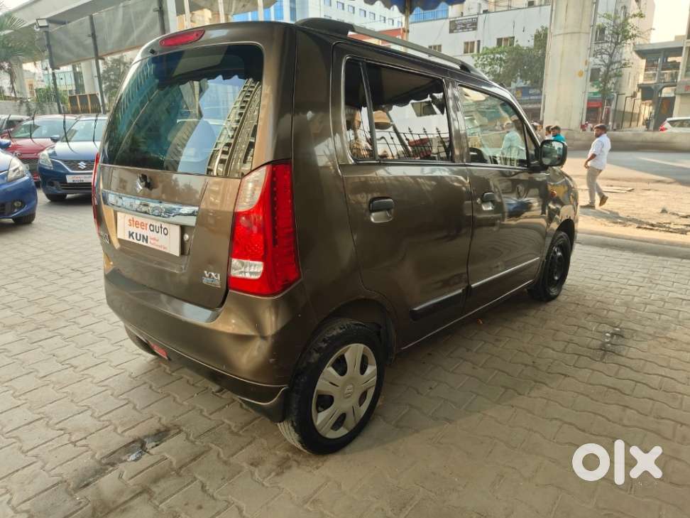 Maruti Suzuki Wagon R Vxi Amt1.2, 2016, Petrol